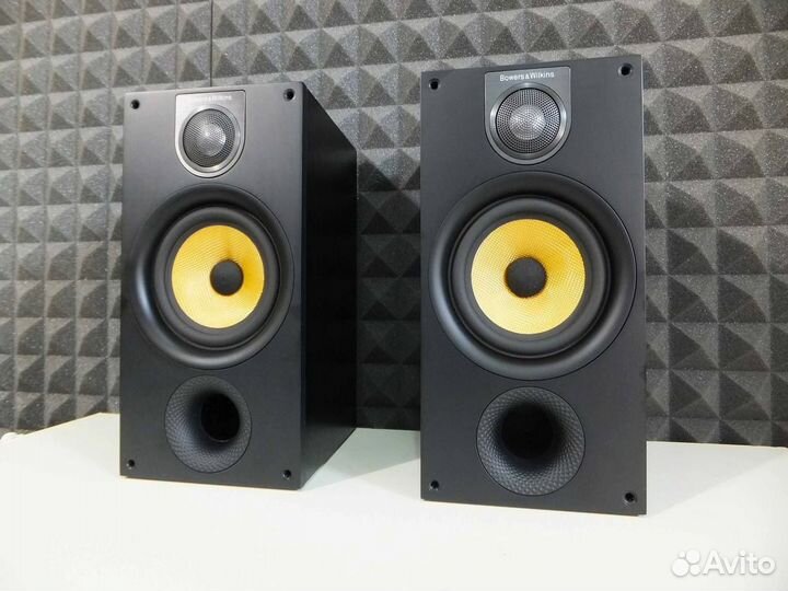 Колонки Bowers & Wilkins 686 S2