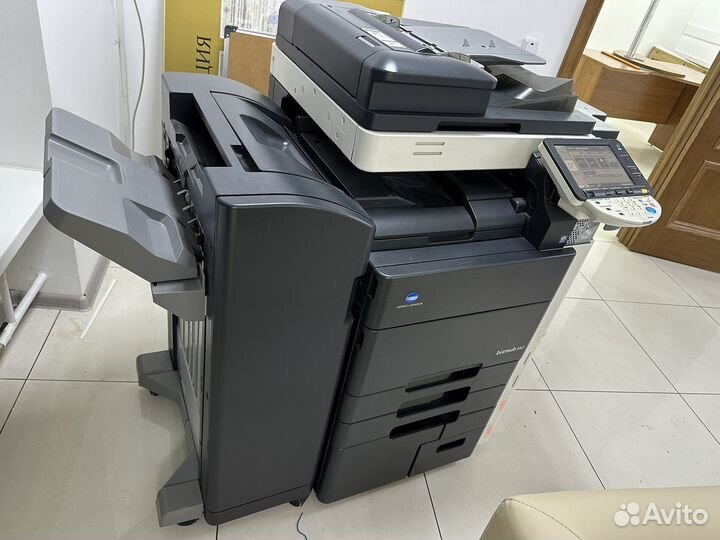 Мфу Konica Minolta bizhub 552