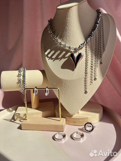 Украшения ручной работы