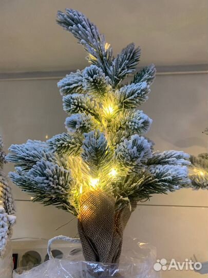 Елка новогодняя гирлянда