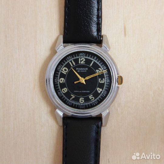 Родина механические наручные часы СССР