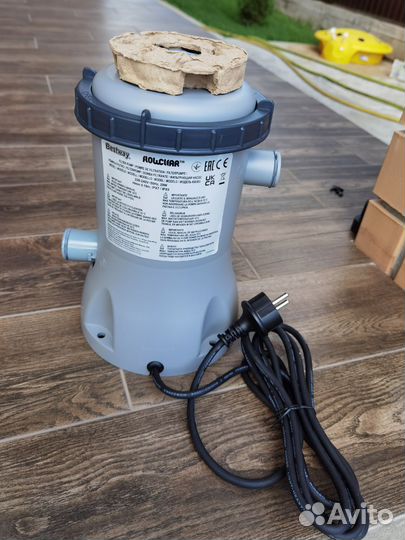 Фильтр-насос картриджный 2006 л/ч Bestway