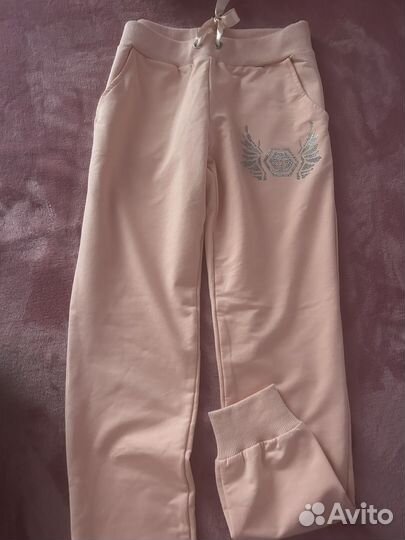 Костюм спортивный