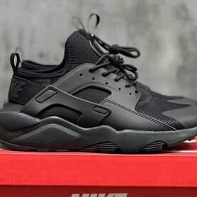 nike air huarache black