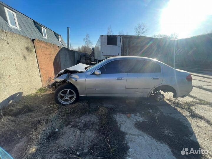 Nissan Skyline 2.5 AT, 2002, битый, 100 000 км
