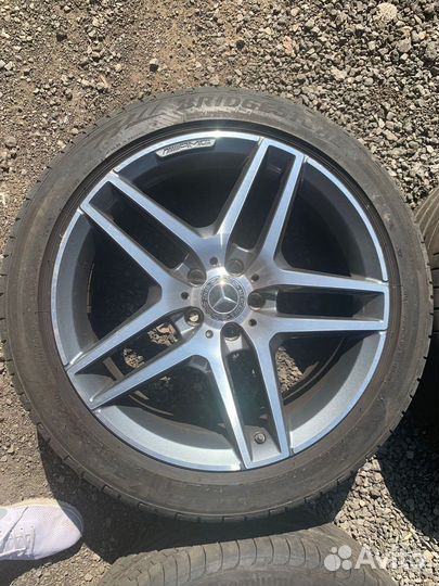 R19 Continental PremiumContact 6 275/40, PCD 5x112 DIA 66.6