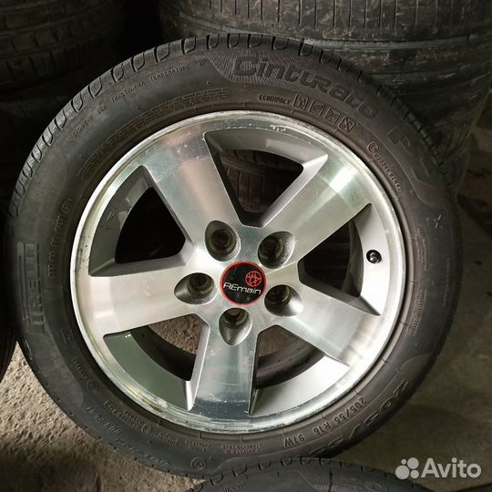 Колеса R16 5x114.3, 205/55R16 Pirelli (7484)