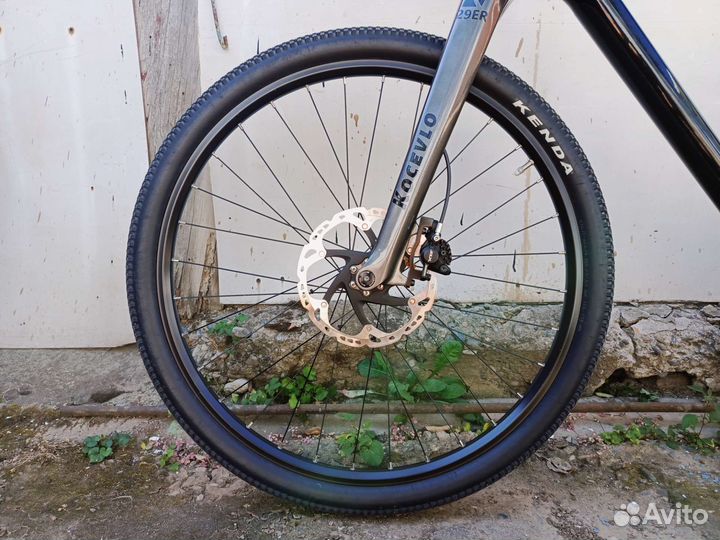 Карбоновый велосипед