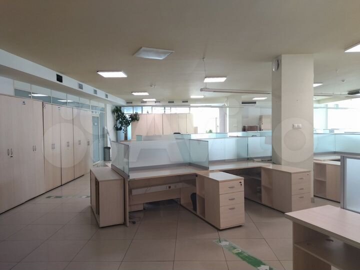 Сдам офисный этаж в центре Тюмени