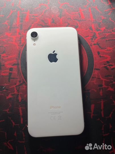 iPhone Xr, 64 ГБ