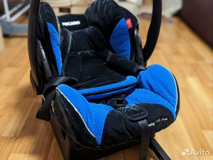 Автолюлька Recaro isofix