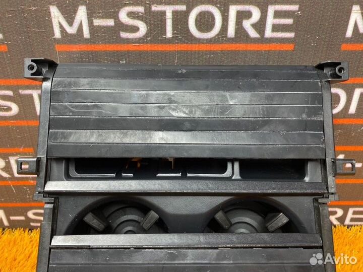 Подстаканник Bmw X6 E71 N55B30A 2011