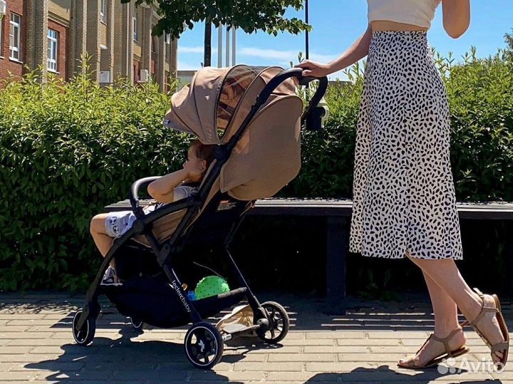 Новая коляска Leclerc Magic fold plus