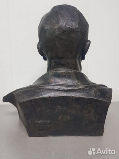 Бюст Дзержинского Касли 1988 год