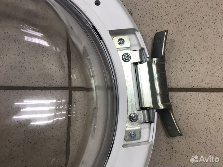 Люк стиральной машины Hotpoint-Ariston c петлёй