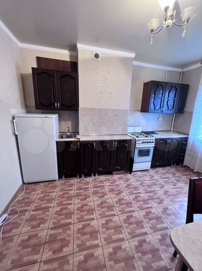 1-к. квартира, 40 м², 8/10 эт.