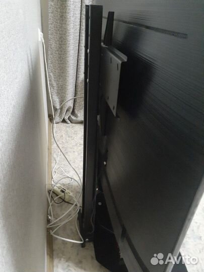 Подставка под телевизор