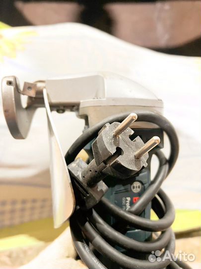 Ножницы по металлу Bosch GSC-75-16