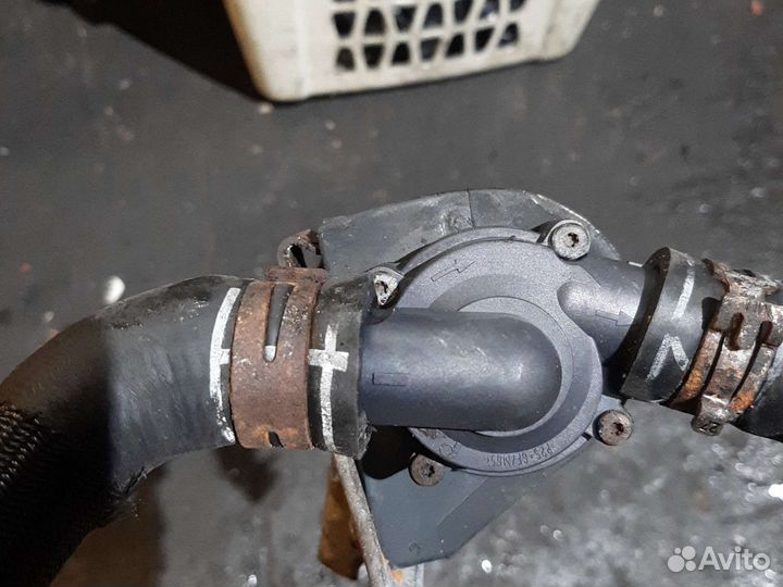 Насос помпа Ауди A6 C5 A4 B5 2.4i BDV