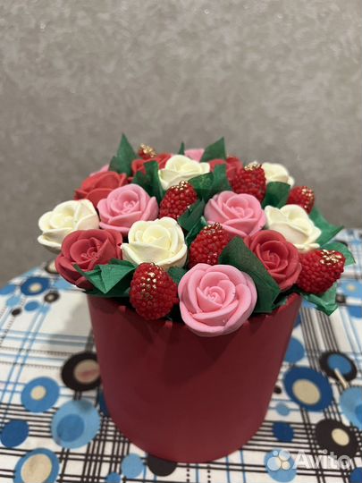 Букет из шоколадных цветов