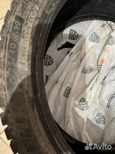 Michelin X-Ice North 4 225/40 R19 93
