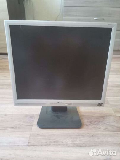 Монитор LG Flatron