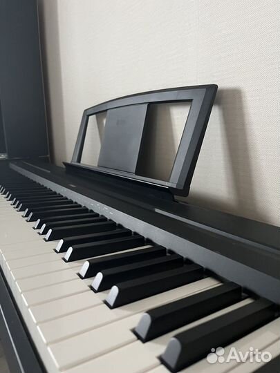 Цифровое пианино Yamaha P35