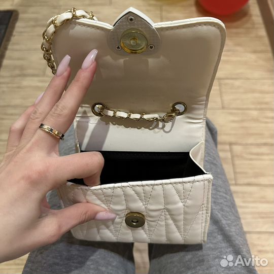 Сумочка женская маленькая