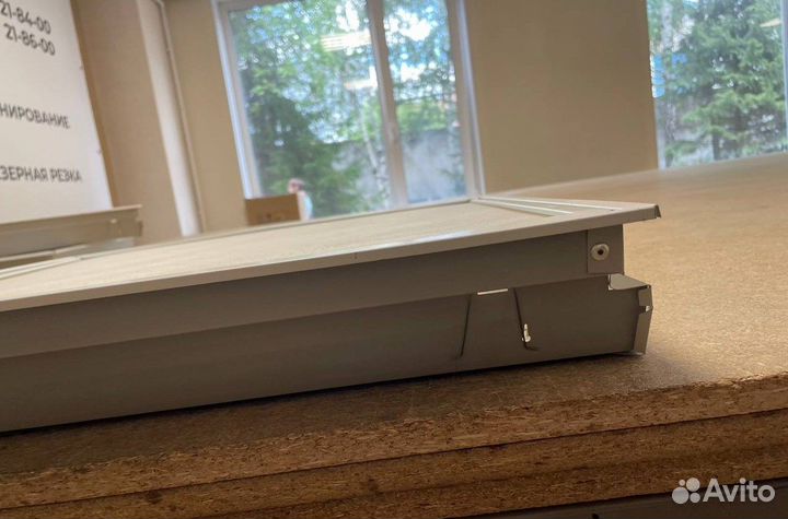 Люминесцентный светильник для Армстронг