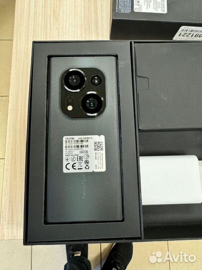 Tecno Phantom X2, 8/256 ГБ