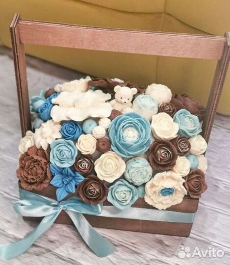 Шоколадные розы, пионы, орхидеи