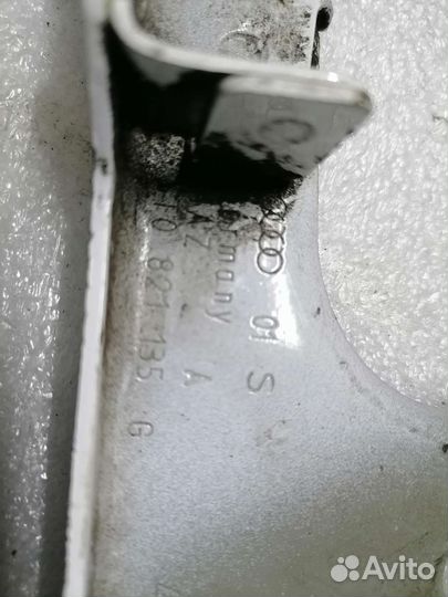 Кронштейн переднего крыла audi A5 8T