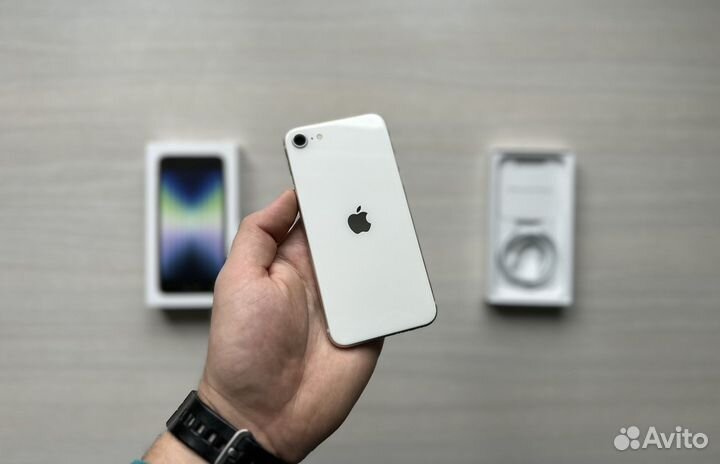 iPhone SE 2022 64gb Starlight - 3 месяца