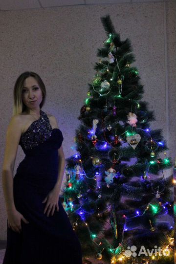 Вечернее платьев