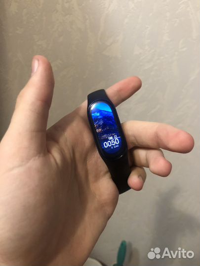 Xiaomi ми бенд 7