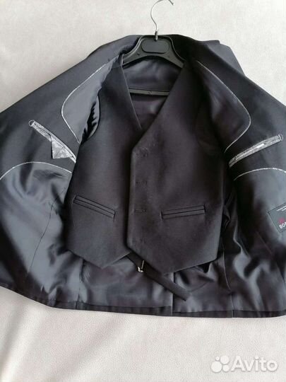 Пиджак с жилетом