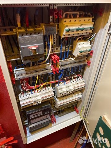 Ответственный за электрохозяйство и заместитель