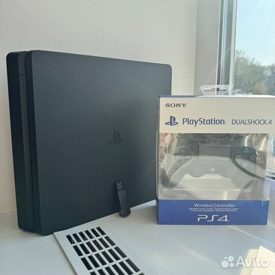 Прошитая Sony Playstation 4 / slim / 1000GB