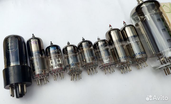 Радио- и электронные лампы СССР USA
