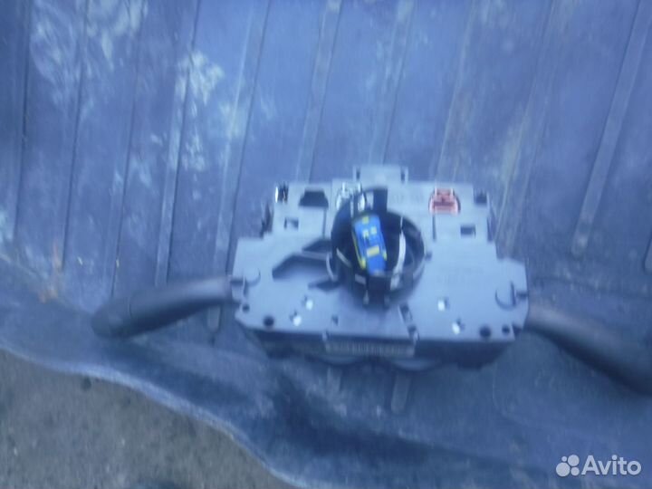 Переключатель подрулевой в сборе Peugeot 301