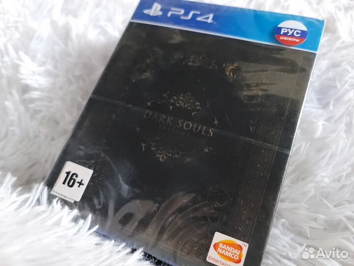 PS4. Dark Souls: The Trilogy. Три диска. Новые