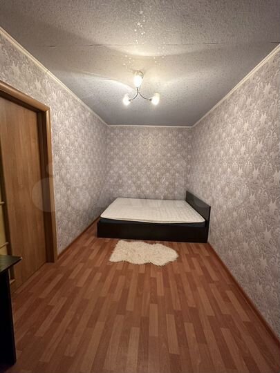 2-к. квартира, 43 м², 3/5 эт.