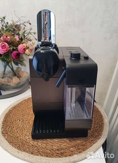 Кофемашина delonghi nespresso