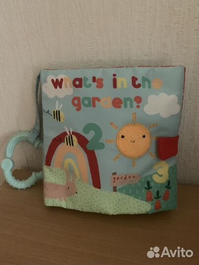 Мягкая развивающая книжка для малышей