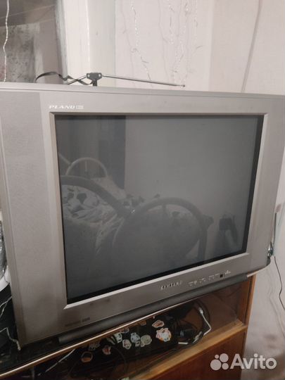 Телевизор samsung