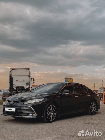 Toyota Camry, 2019