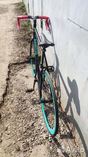 Велосипед Schwinn Racer (2015)