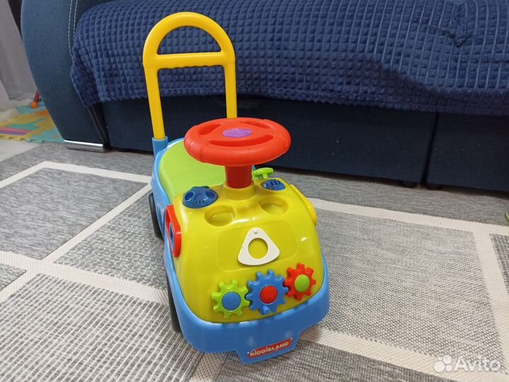 Машинка-каталка