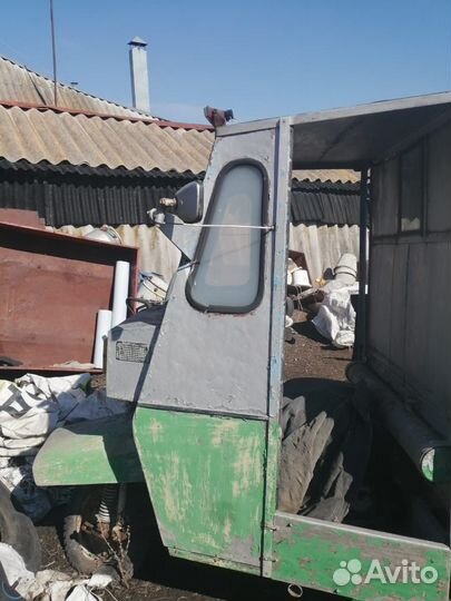 Муравей с кабиной