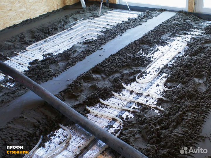 Полусухая стяжка пола в коттедже